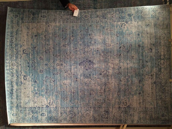 Safavieh VALENCIA 103 Area Rug